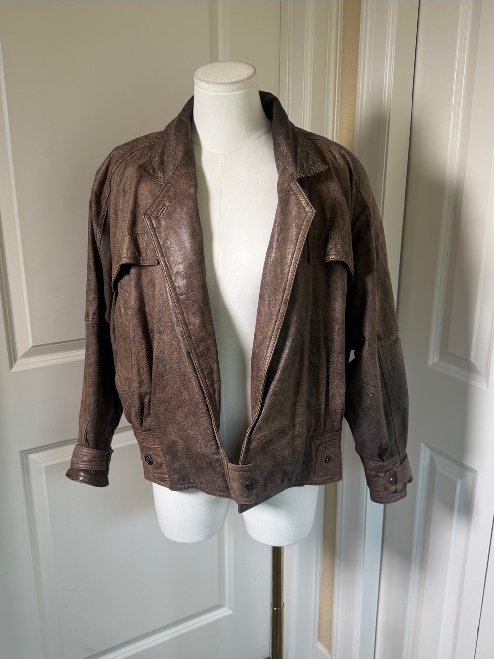 Vintage Adventure Bound Brown Leather Bomber Jacket Thinsulate Liner Men M